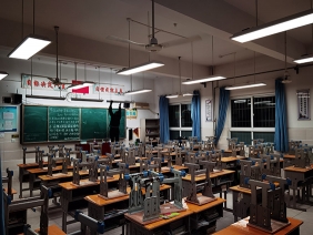 十堰市东风第五中学LED护眼灯改造